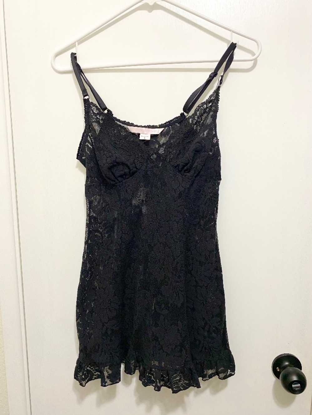 Victoria’s Secret Black Size S Laced Sleeveless Slip Top
